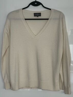Eric Bompard Paris 100% Cashmere V-Neck Sweater Ivory Size S